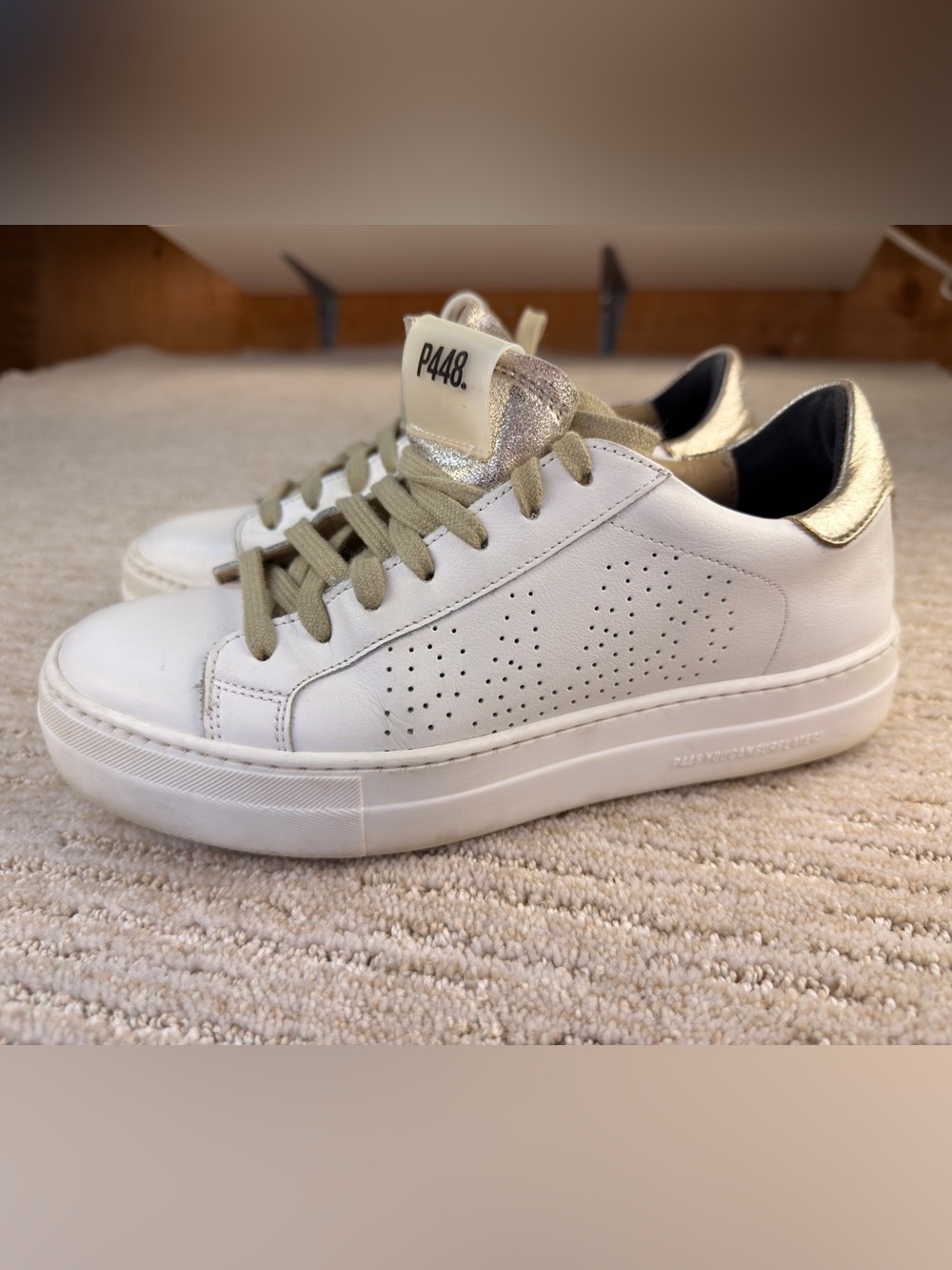 P448 Thea Women’s Low Leather Platform Sneakers White/Gold Metallic Heel/Tongue - Picture 3 of 13